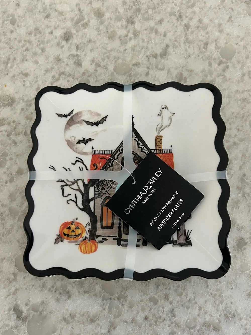 “New”Cynthia Rowley Set of 4 Halloween Melamine Appetizer Plates with Black Trim